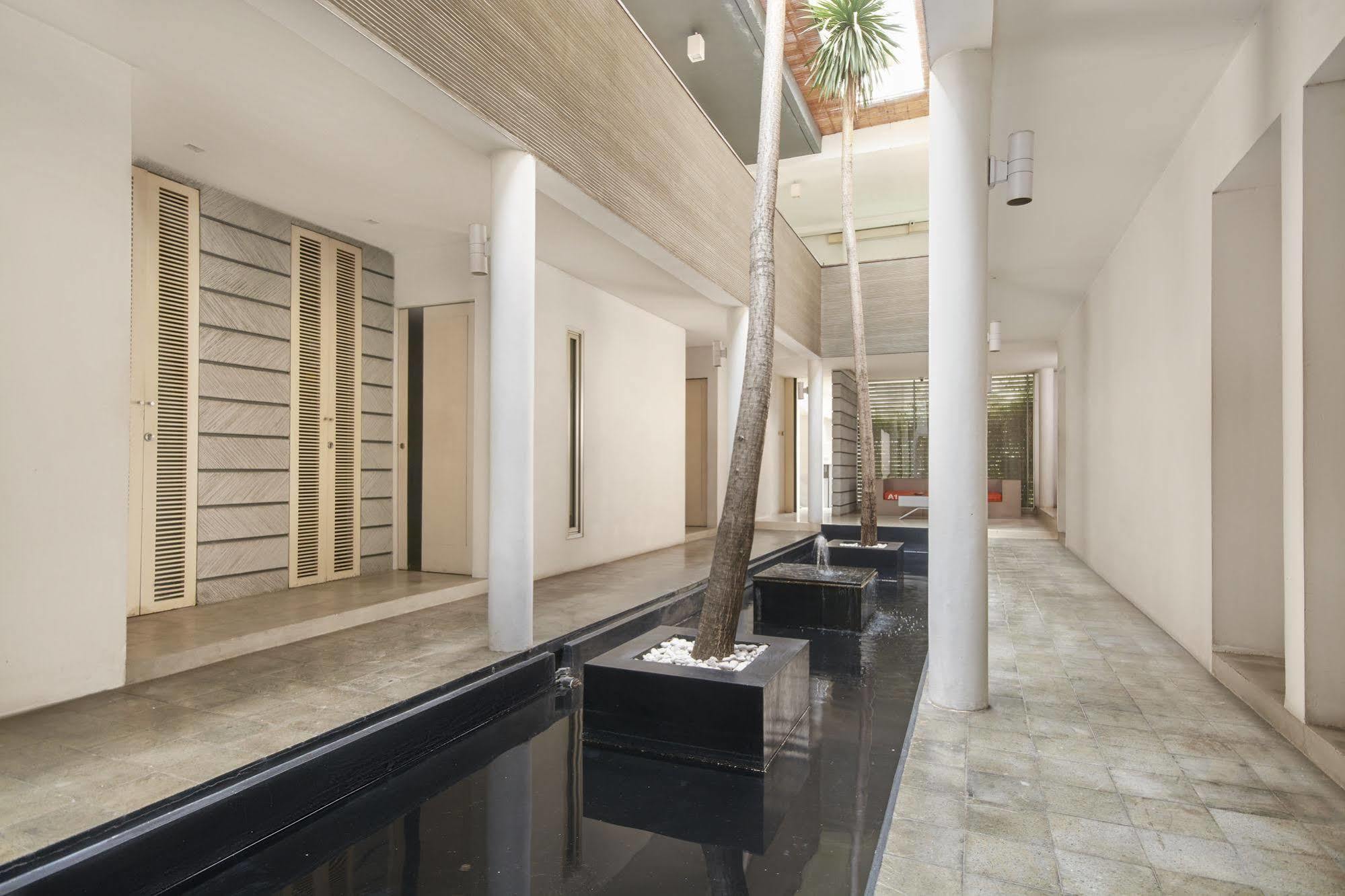 Flat06 Cipete Hotel Jakarta Exterior photo